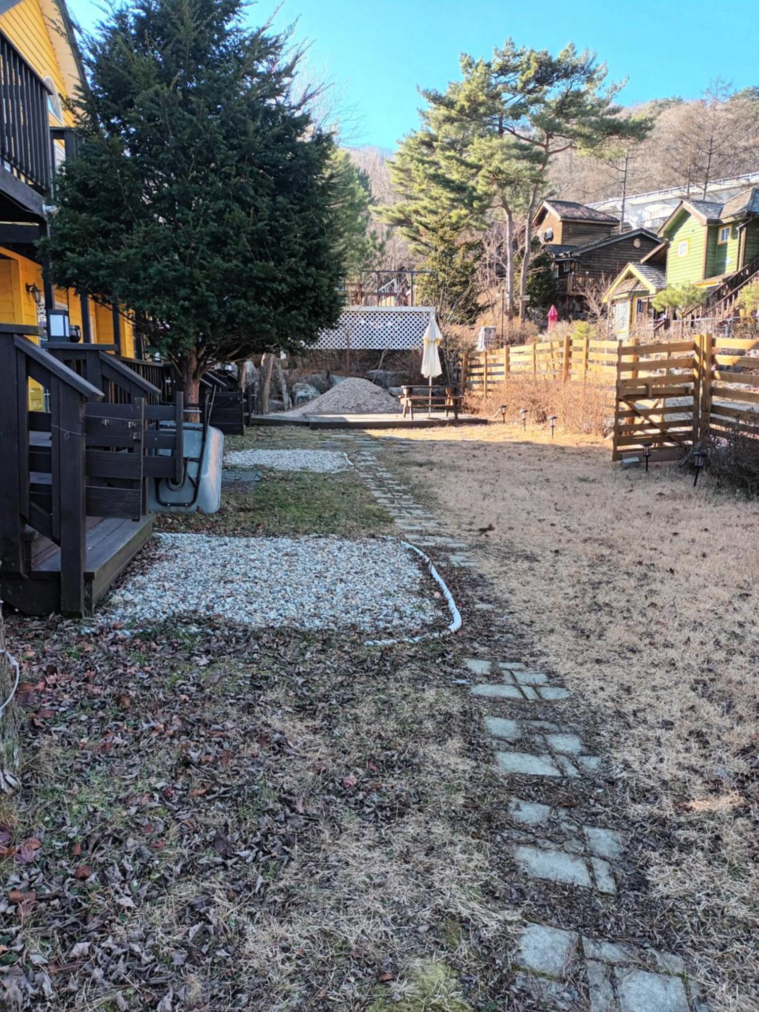 Honey Bear Pension Pyeongchang Exterior photo